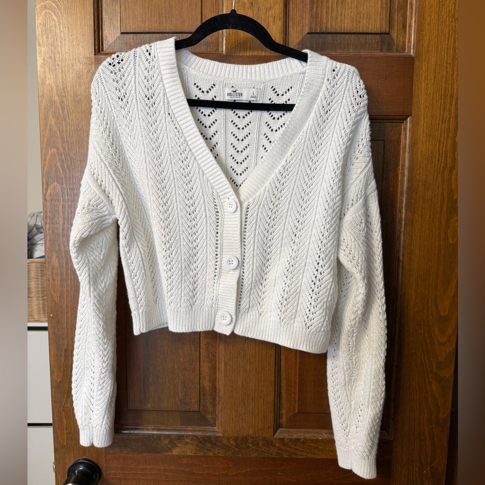 Hollister White Cropped Knit Cardigan Sweater